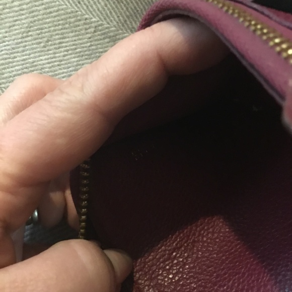 Authentic Louis Vuitton Empreinte Zip Wallet - Picture 4 of 6